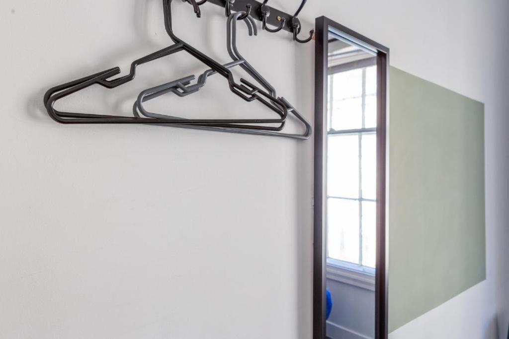 Newcastle'S Most Central Apartment - Sleeps 10 Exteriör bild